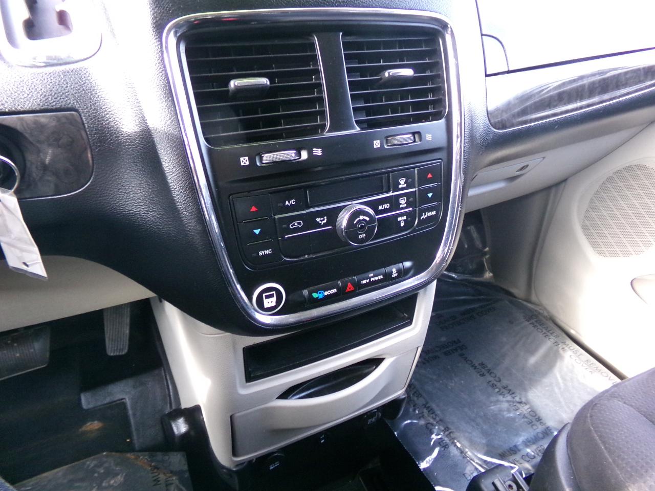 Dodge Grand Caravan  2011