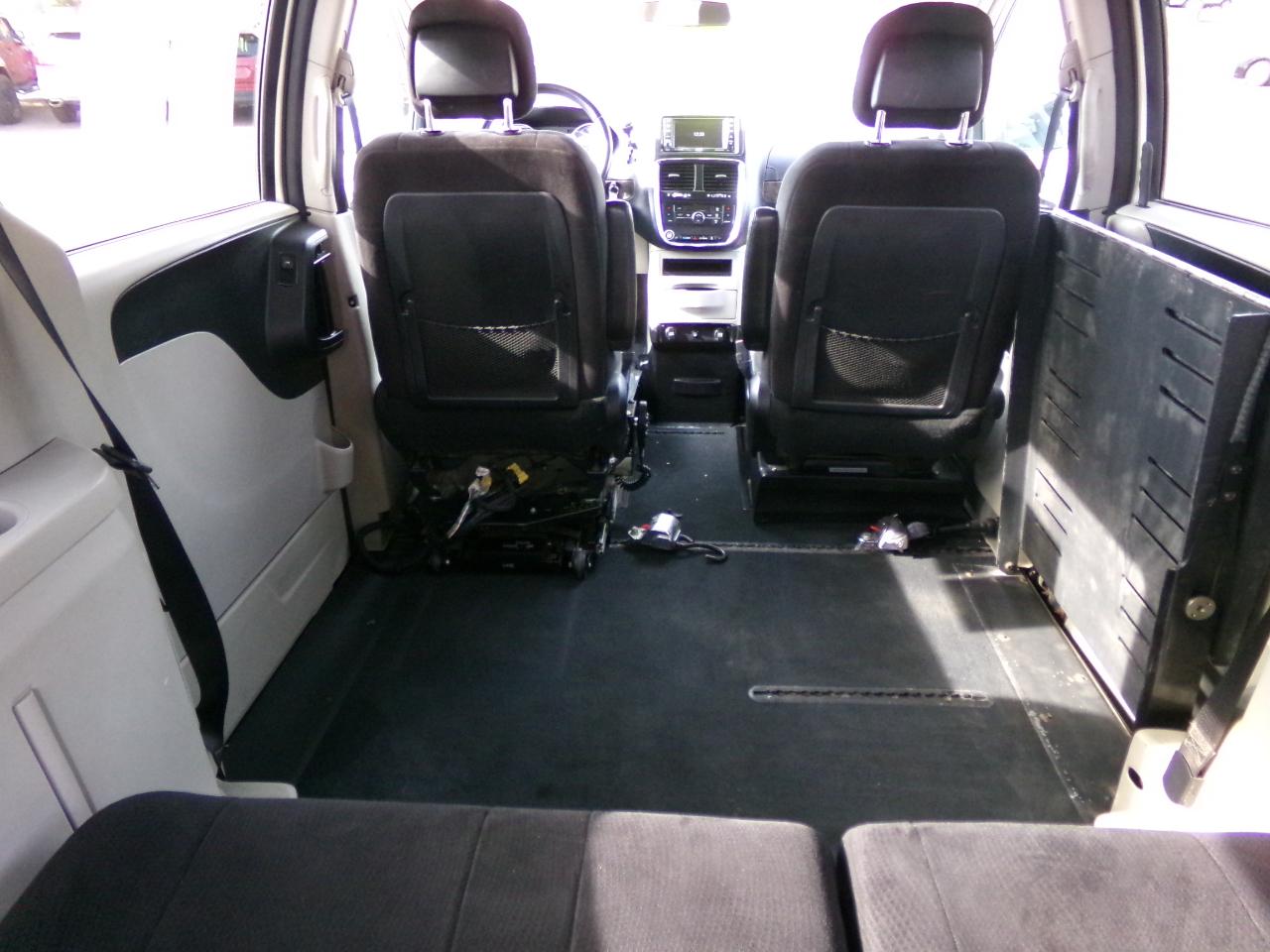 Dodge Grand Caravan  2011