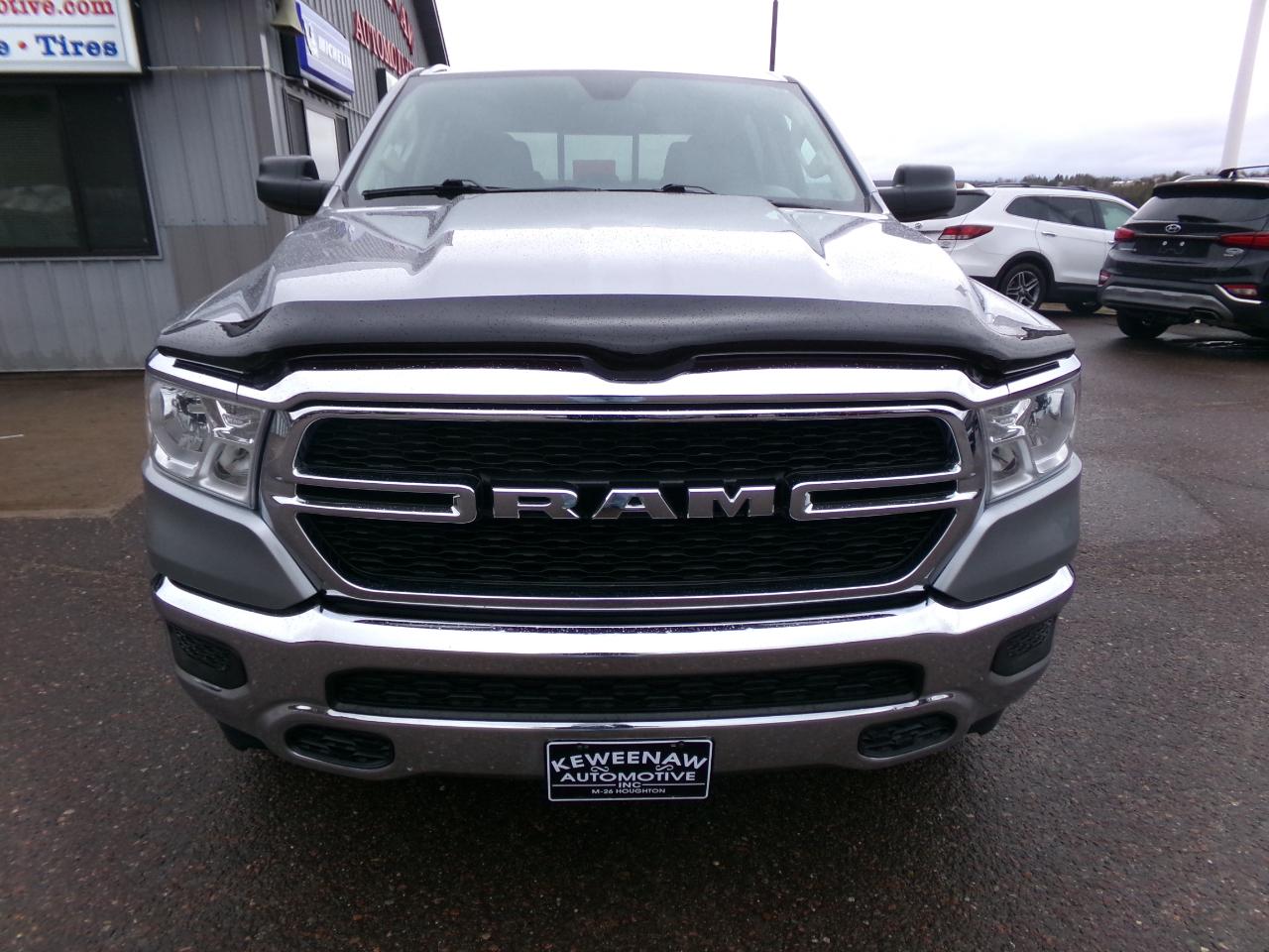 RAM 1500 Tradesman 4x4 Crew Cab 5'7" Box 2019