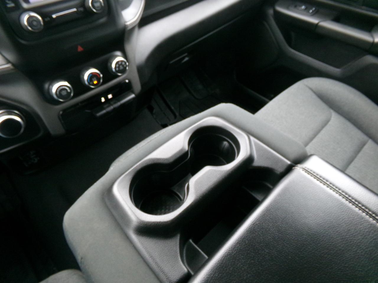 RAM 1500 Tradesman 4x4 Crew Cab 5'7" Box 2019