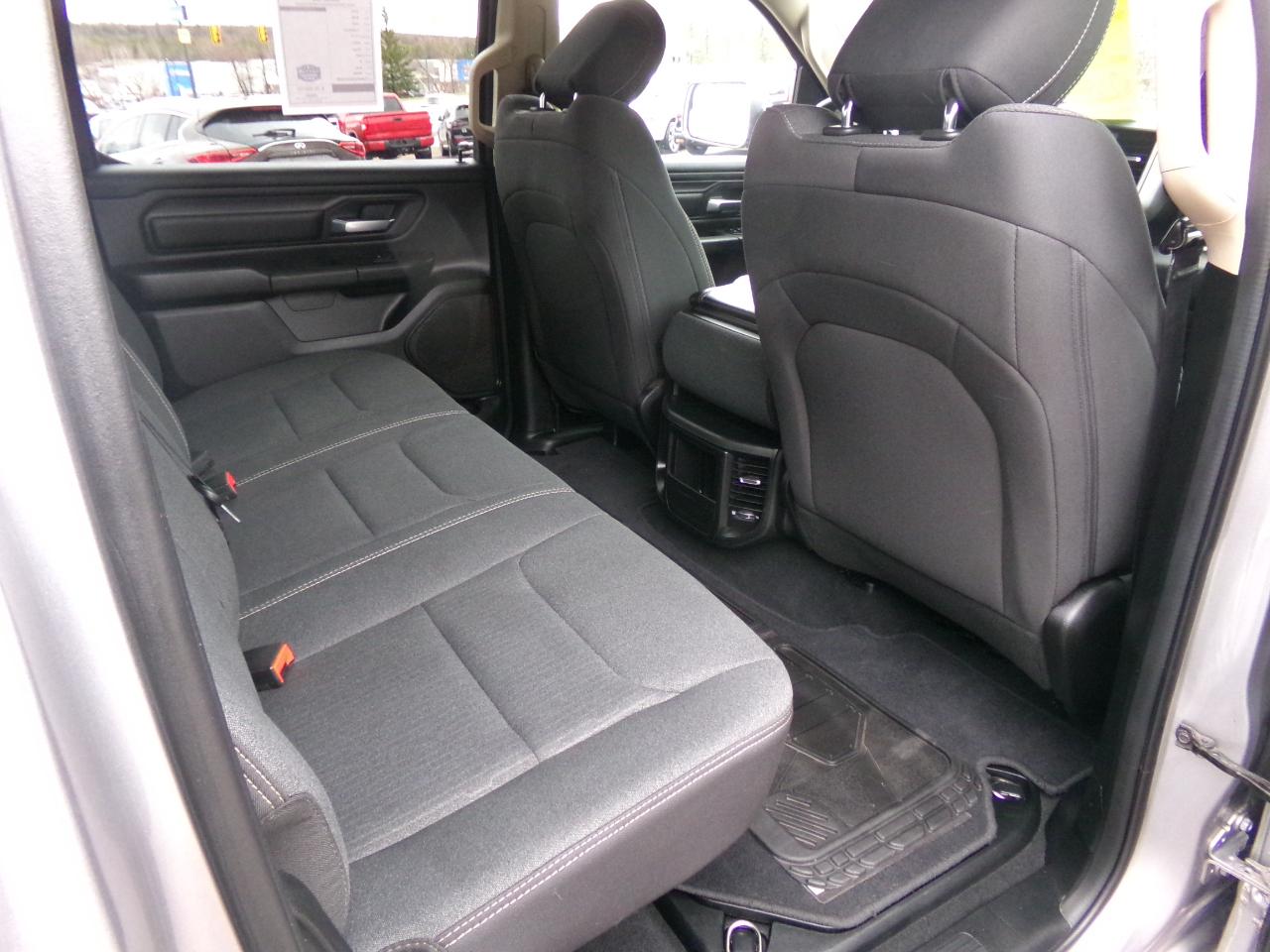 RAM 1500 Tradesman 4x4 Crew Cab 5'7" Box 2019