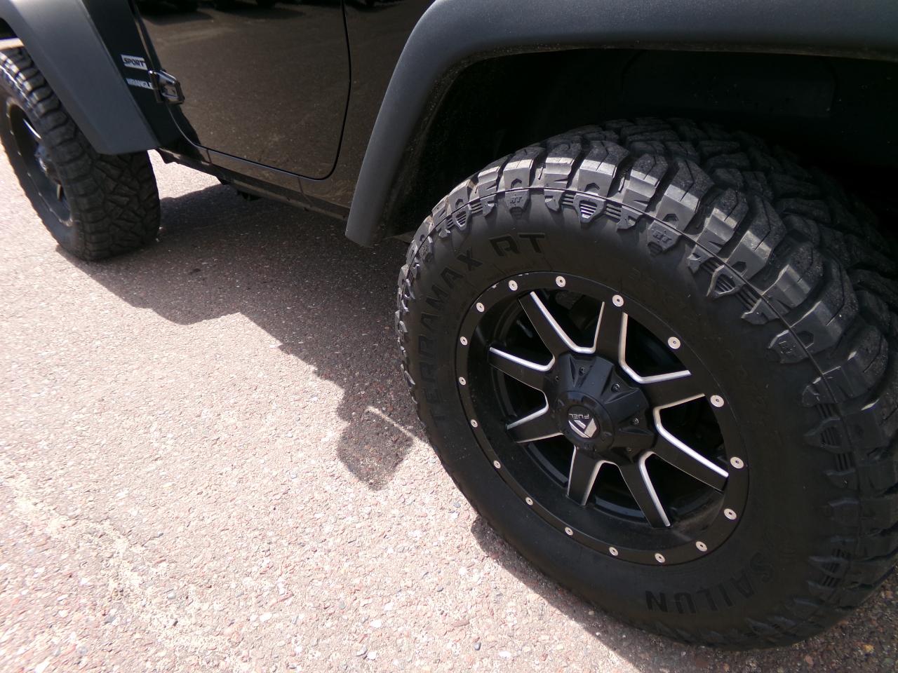 Jeep Wrangler 4WD 2dr Sport 2015