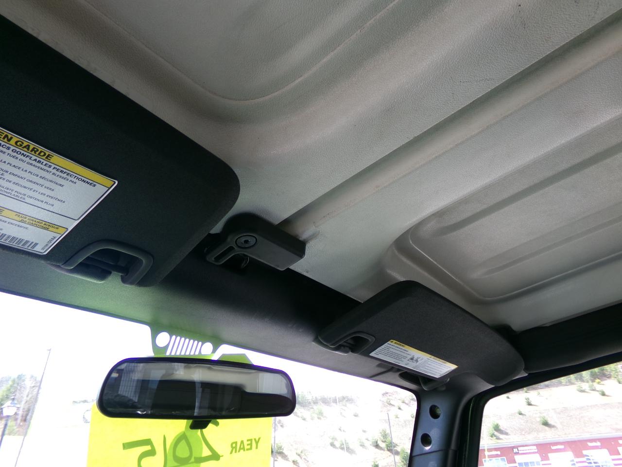 Jeep Wrangler 4WD 2dr Sport 2015