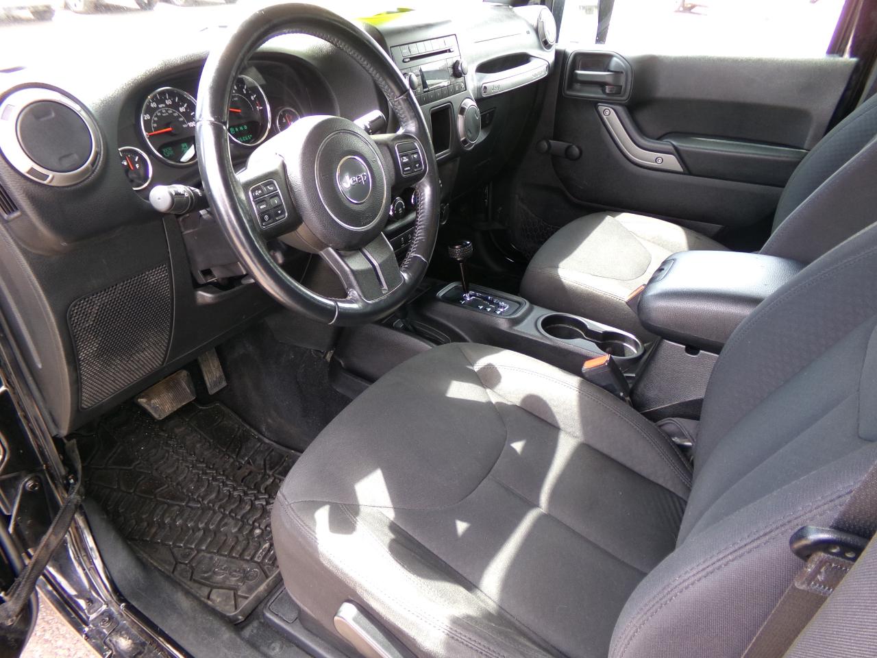 Jeep Wrangler 4WD 2dr Sport 2015