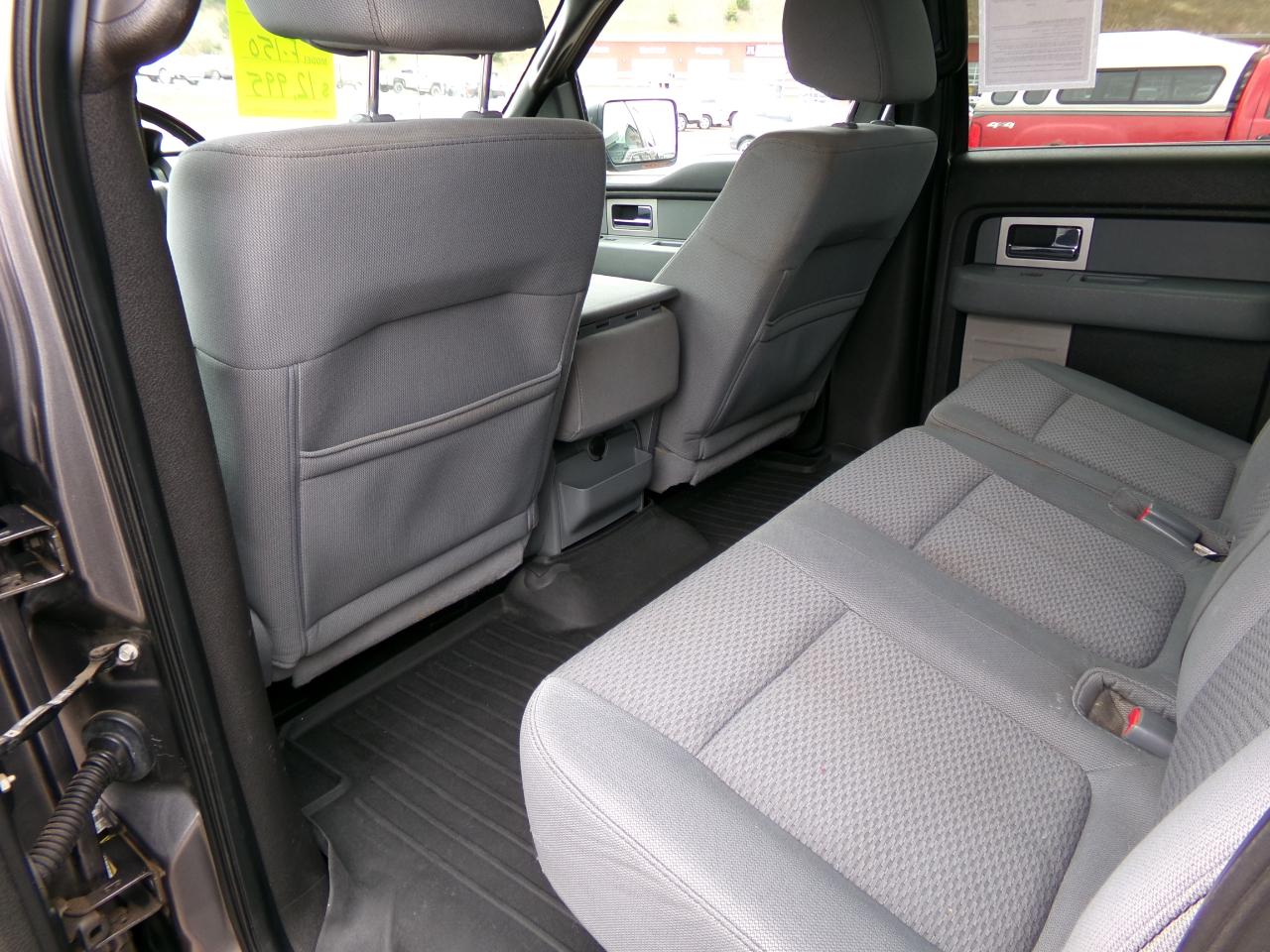Ford F-150 4WD SuperCrew 145" XLT 2011