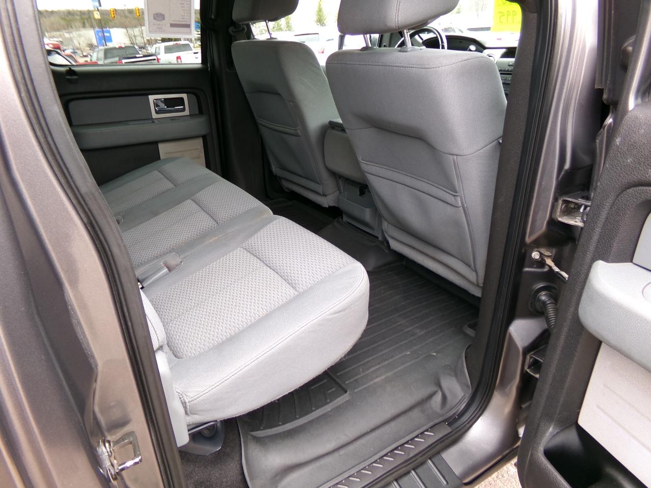 Ford F-150 4WD SuperCrew 145" XLT 2011