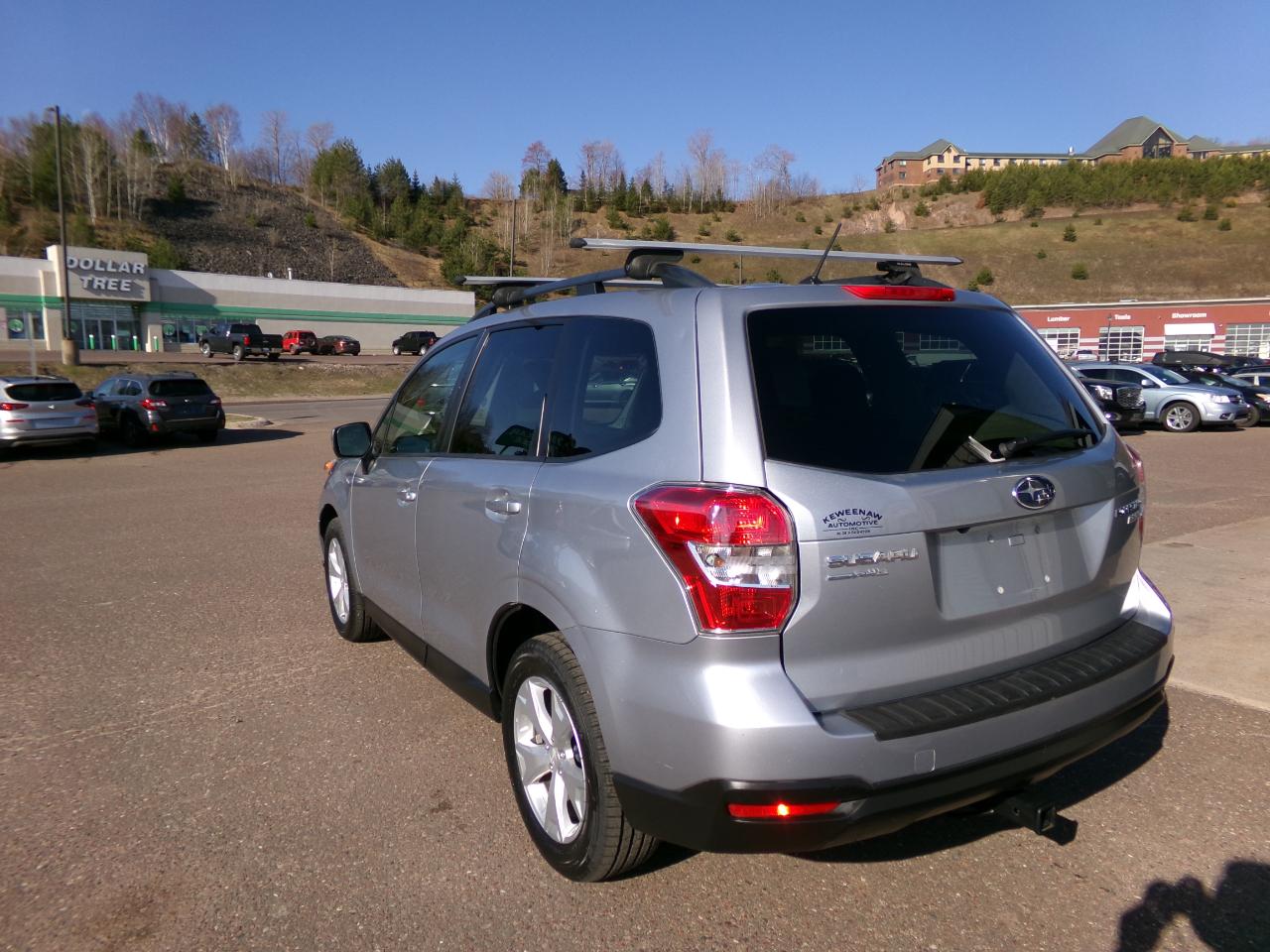 Subaru Forester 4dr CVT 2.5i Premium PZEV 2015