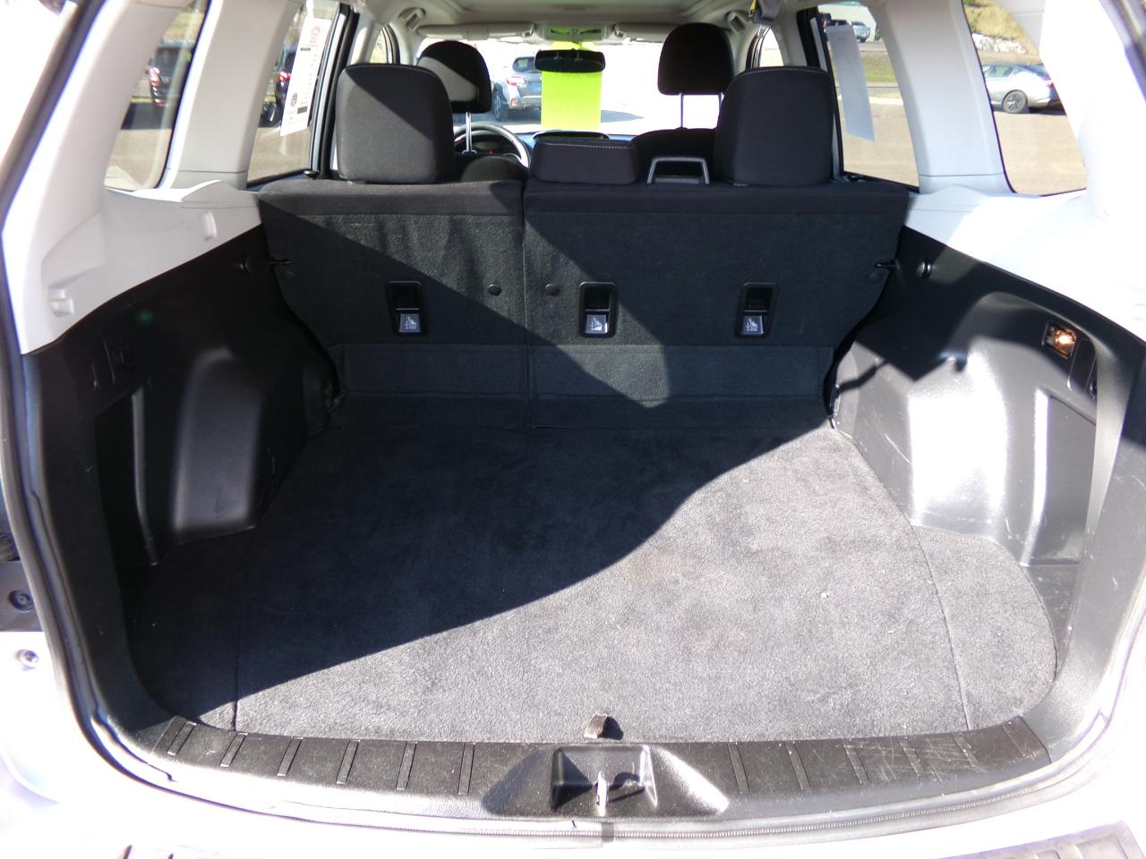 Subaru Forester 4dr CVT 2.5i Premium PZEV 2015