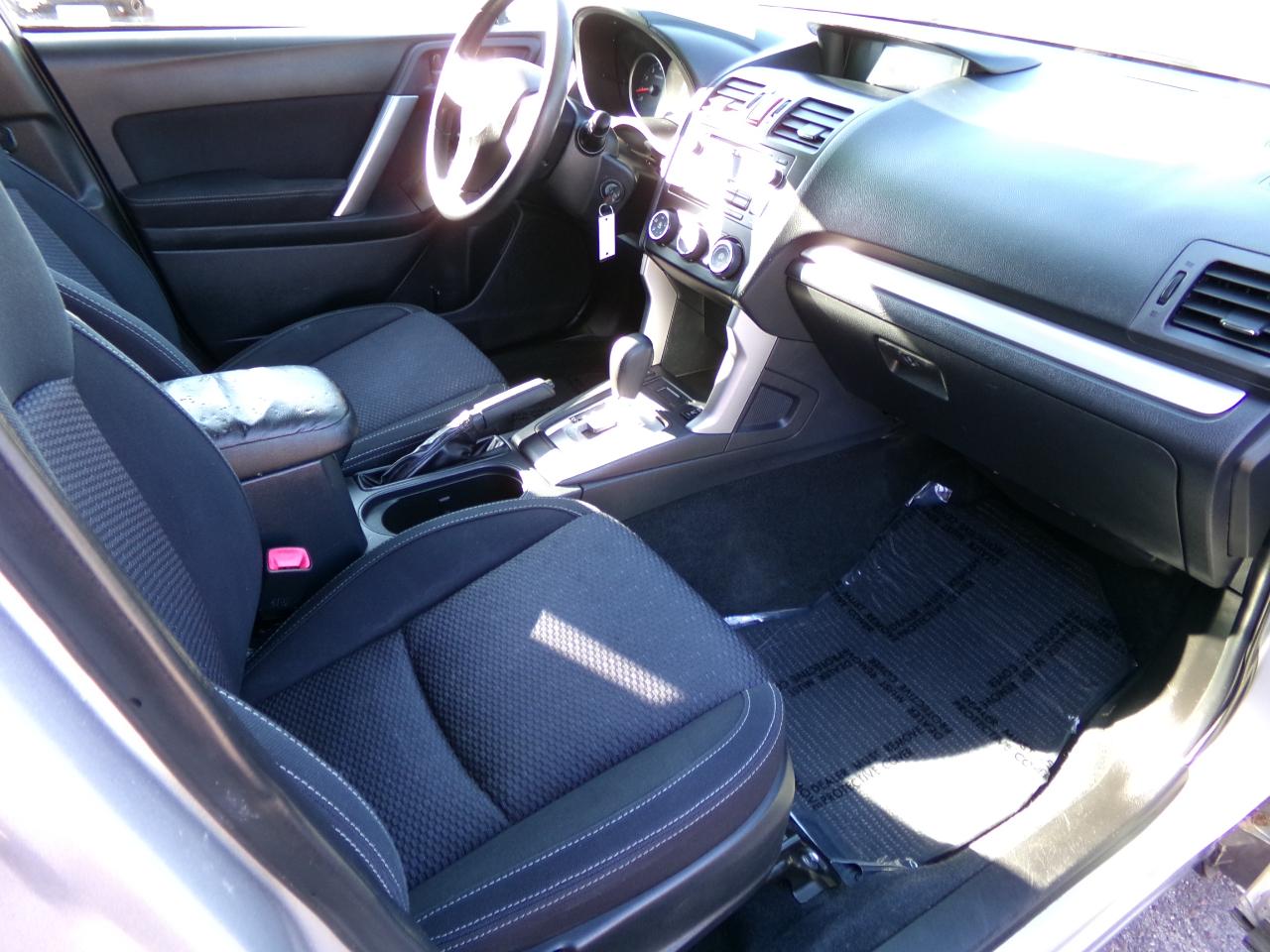 Subaru Forester 4dr CVT 2.5i Premium PZEV 2015