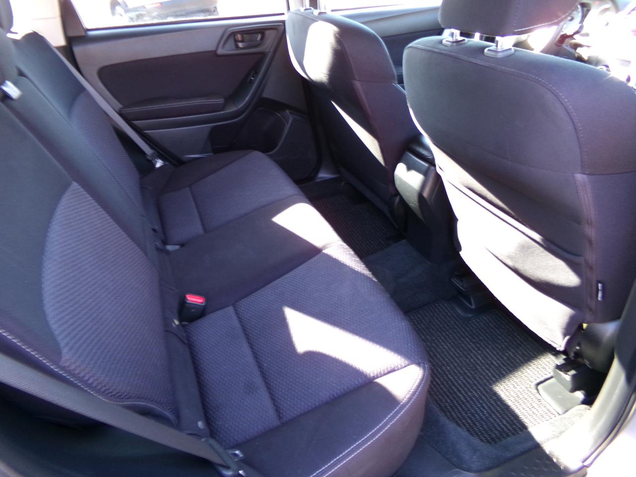 Subaru Forester 4dr CVT 2.5i Premium PZEV 2015