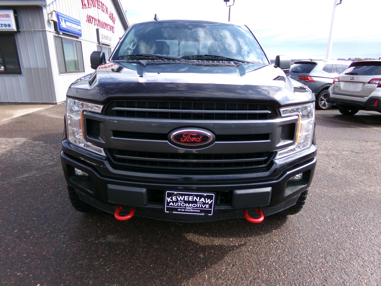 Ford F-150 4WD SuperCrew 145" XLT 2019