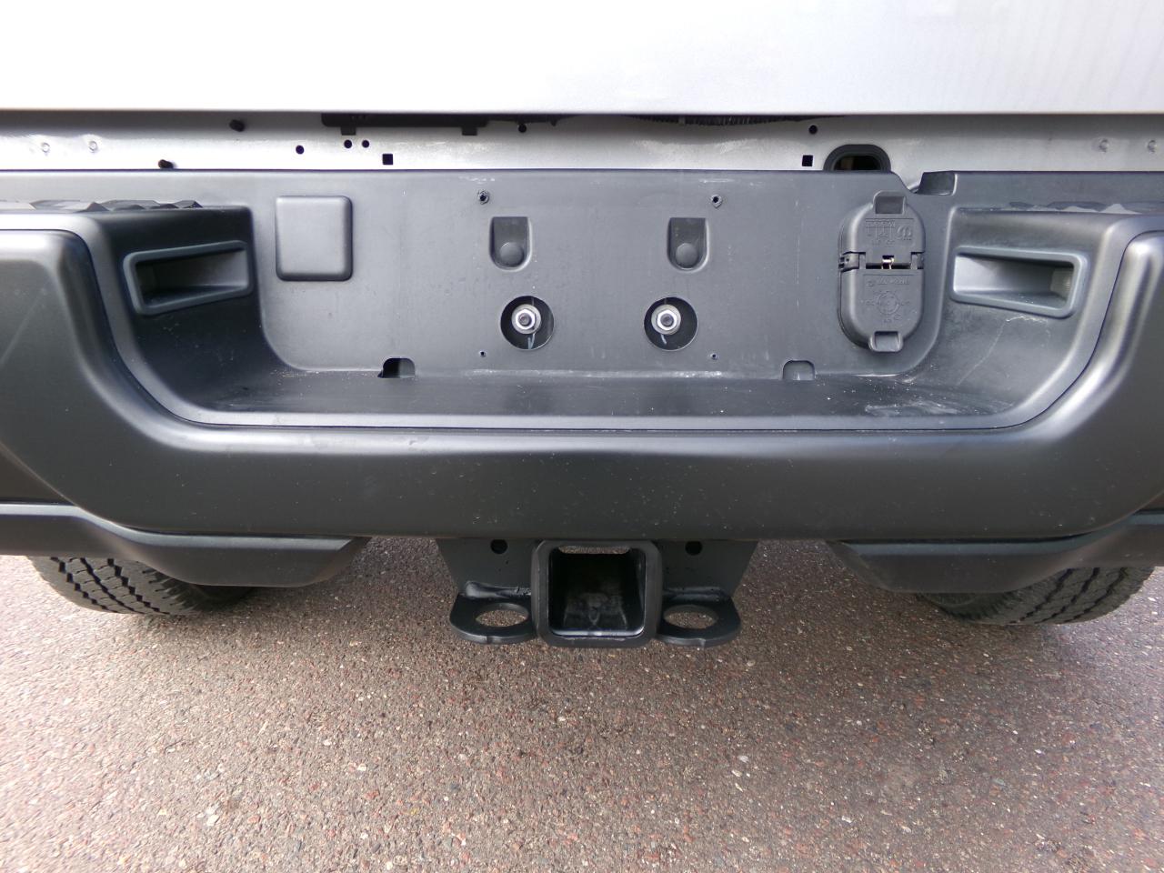 RAM 2500 Tradesman 4x4 Crew Cab 6'4" Box 2024
