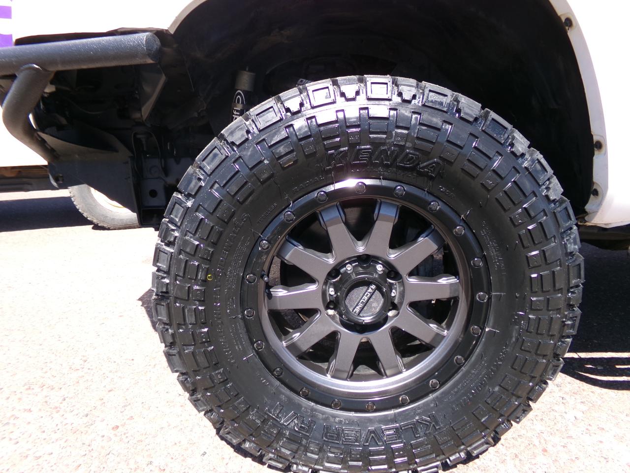 Toyota Tacoma 4WD TRD Off Road Double Cab 5' Bed V6 MT (Natl) 2019