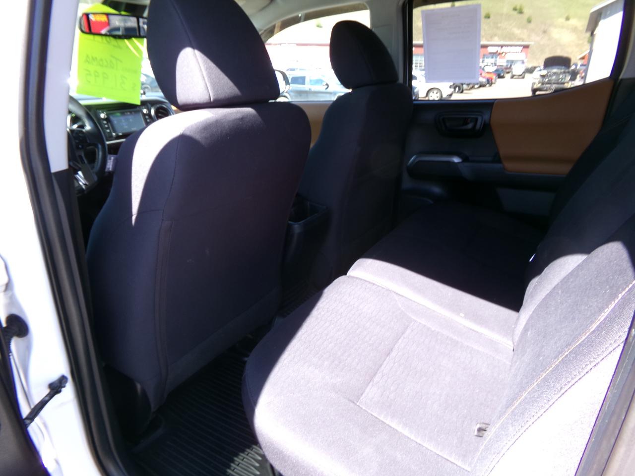 Toyota Tacoma 4WD TRD Off Road Double Cab 5' Bed V6 MT (Natl) 2019
