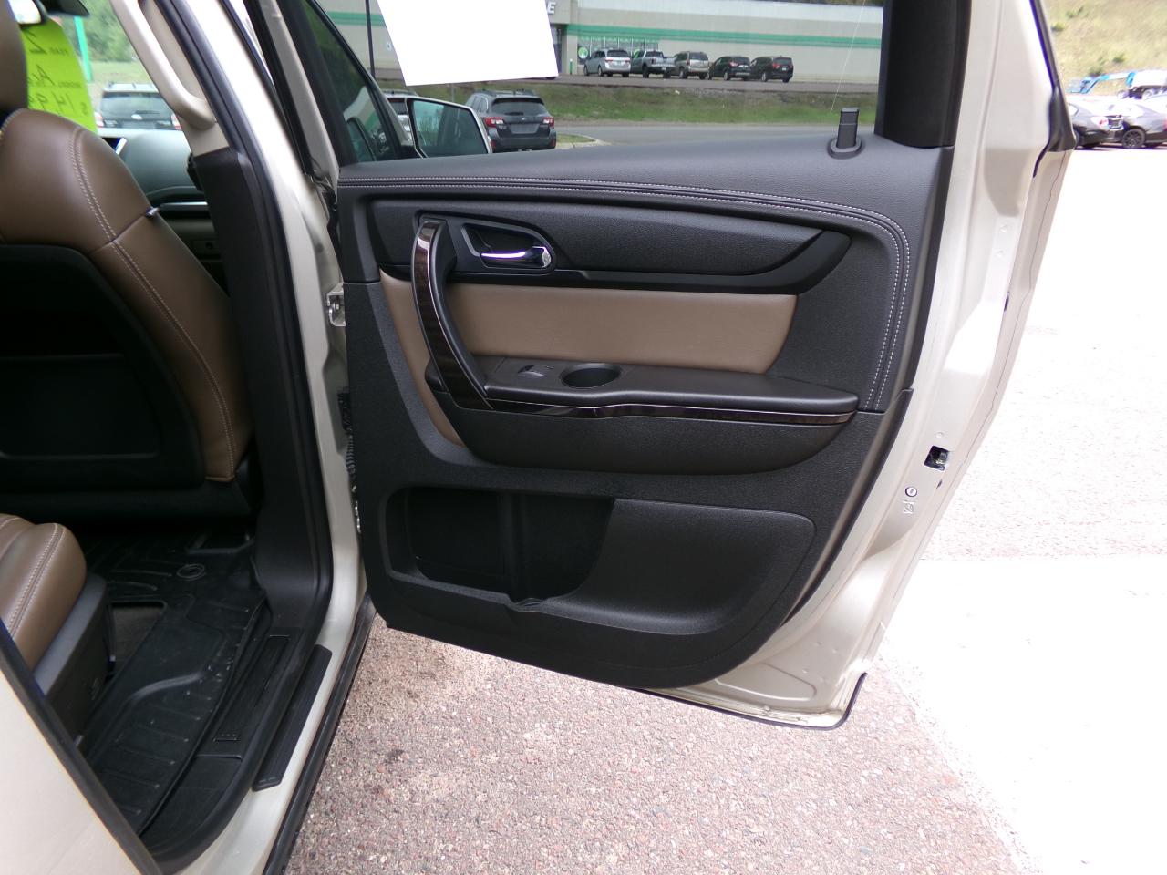 GMC Acadia Limited FWD 4dr Limited 2017