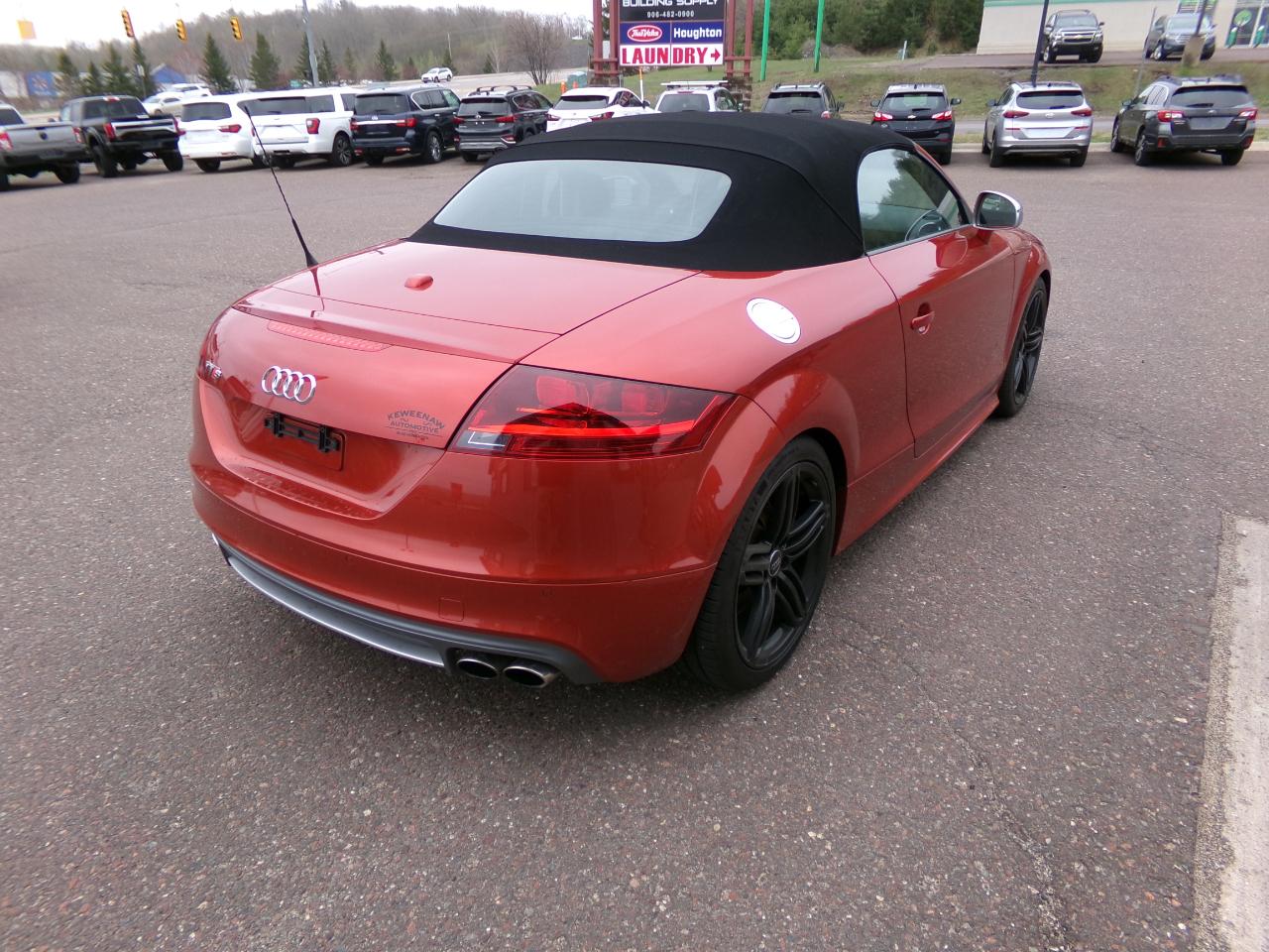 Audi TTS 2dr Roadster S tronic quattro 2.0T Prestige 2011
