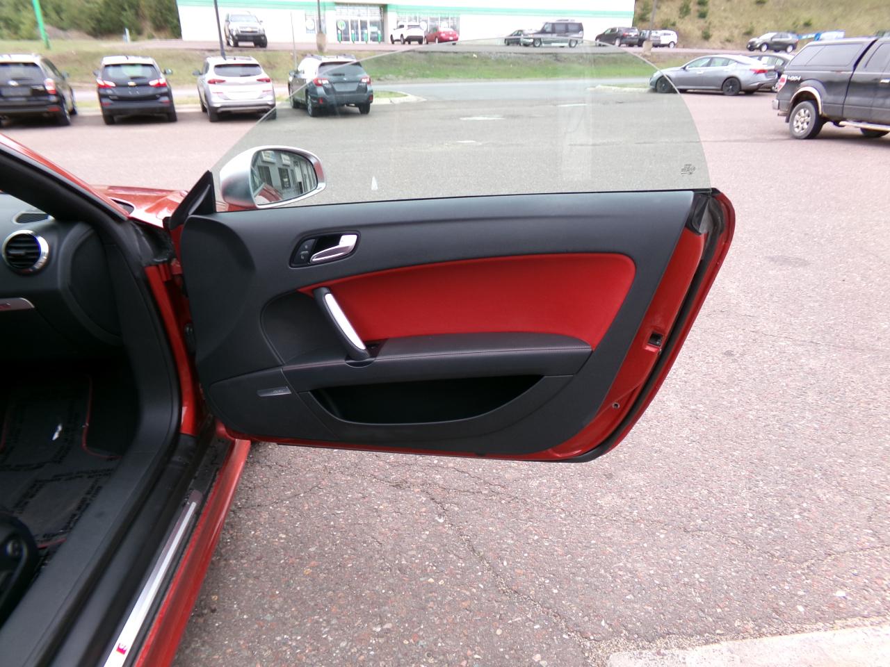 Audi TTS 2dr Roadster S tronic quattro 2.0T Prestige 2011