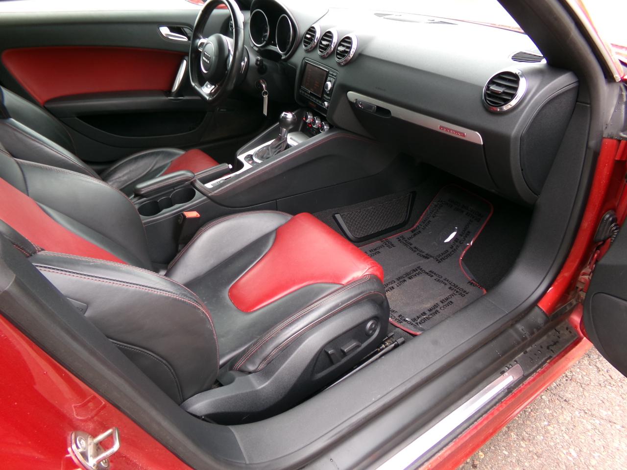 Audi TTS 2dr Roadster S tronic quattro 2.0T Prestige 2011