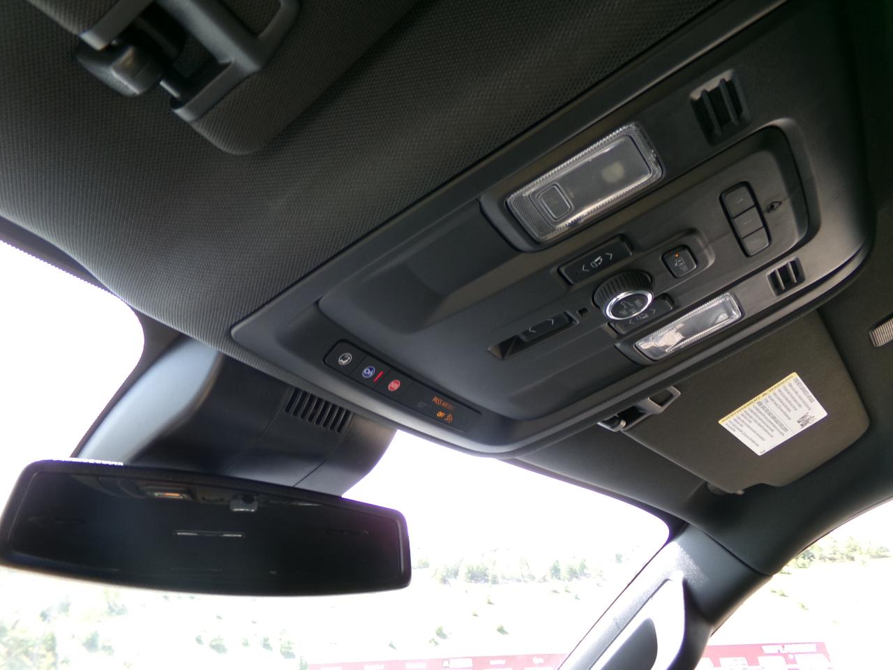 Chevrolet Suburban 4WD 4dr Premier 2023