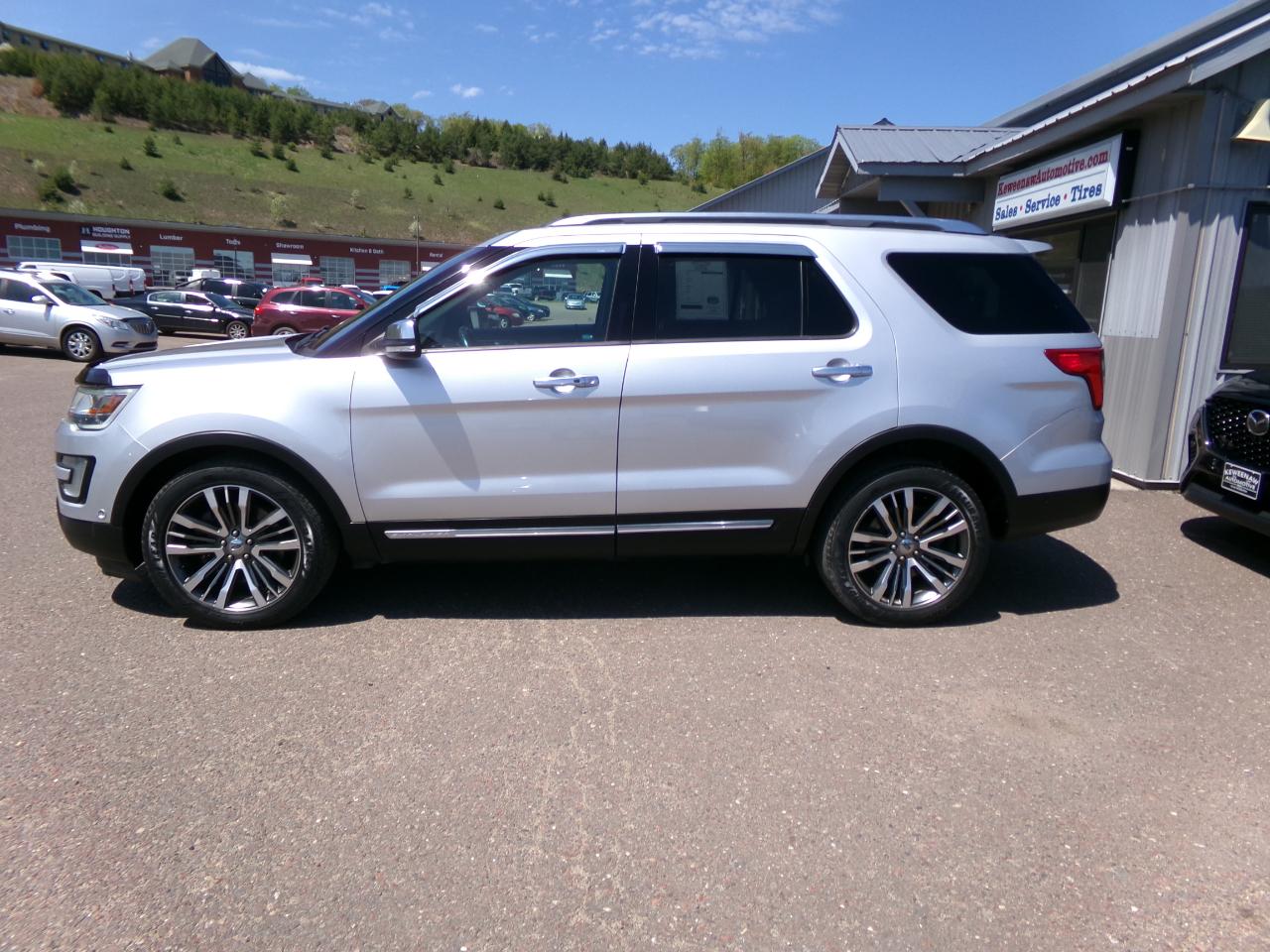 Ford Explorer 4WD 4dr Platinum 2016