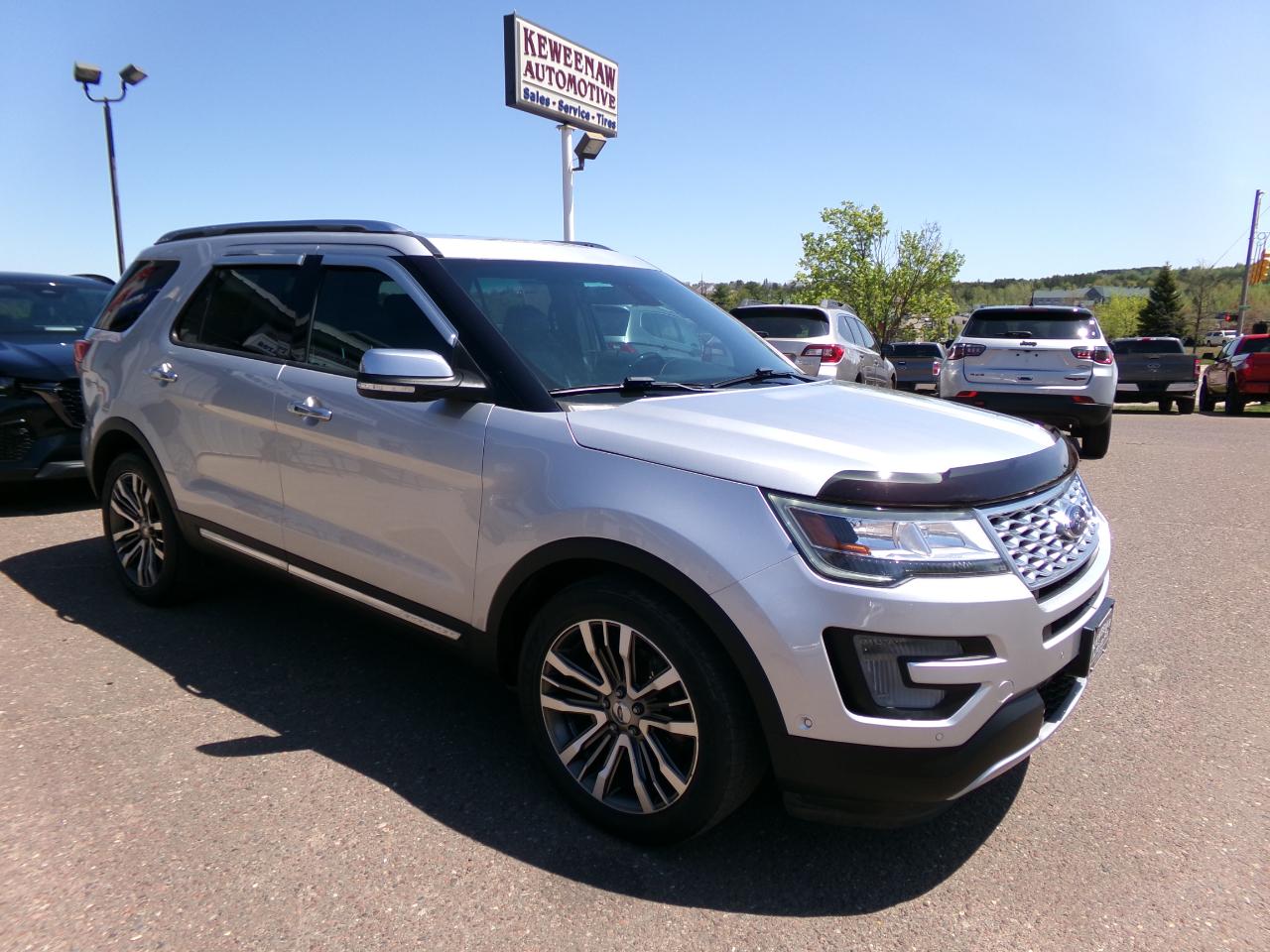 Ford Explorer 4WD 4dr Platinum 2016