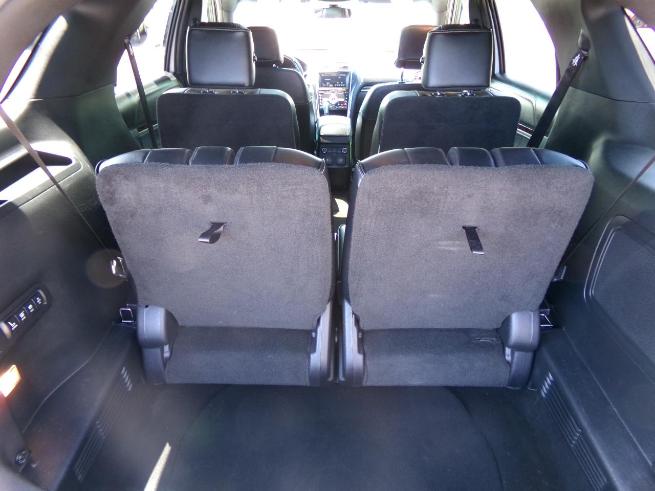 Ford Explorer 4WD 4dr Platinum 2016