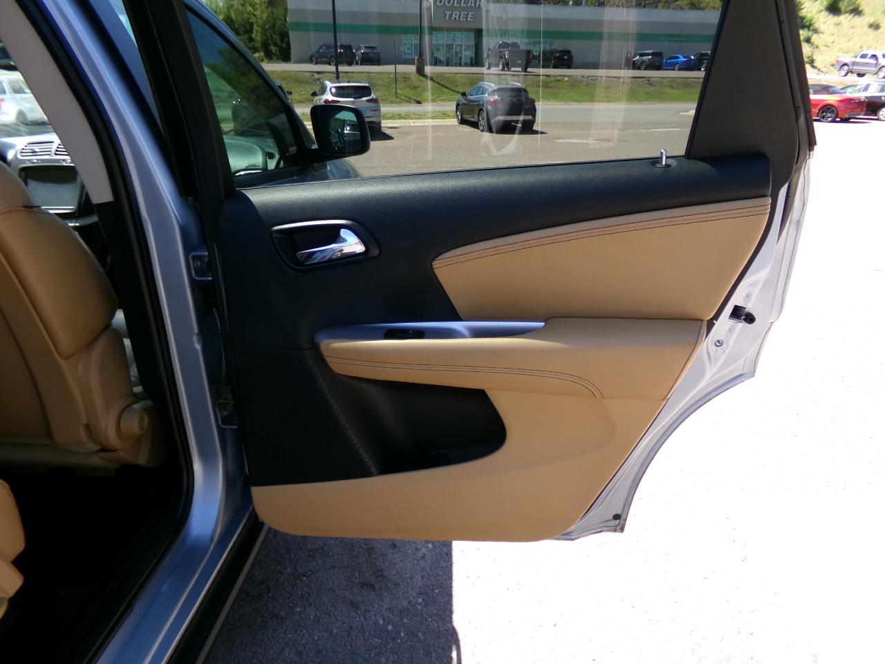 Dodge Journey AWD 4dr Crew 2013