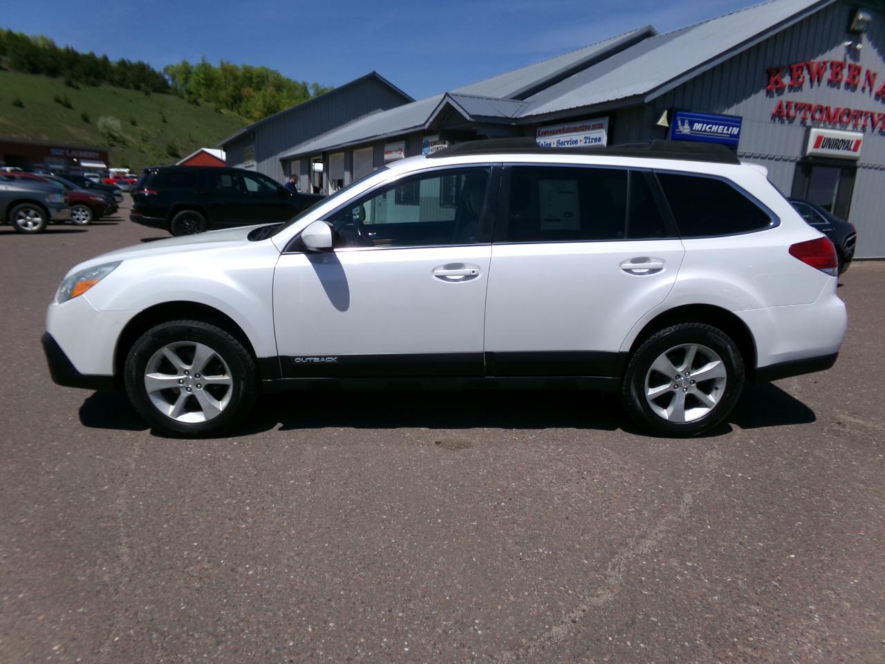 Subaru Outback 4dr Wgn H4 Auto 2.5i Limited 2013