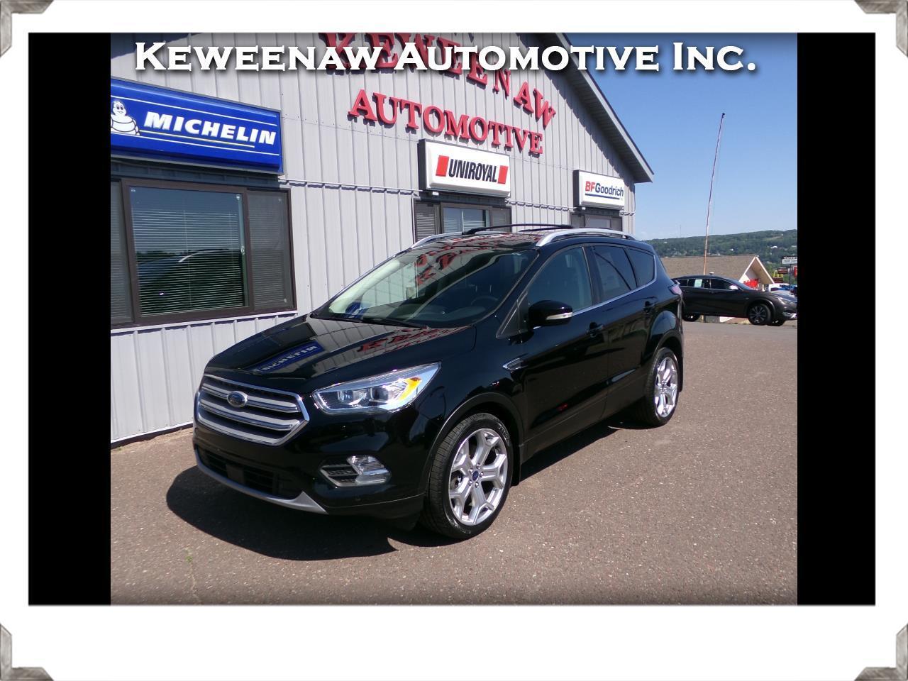 Ford Escape Titanium 4WD 2018