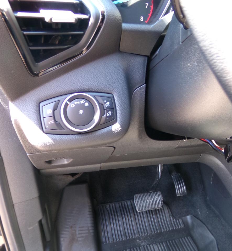 Ford Escape Titanium 4WD 2018