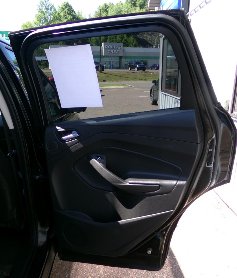 Ford Escape Titanium 4WD 2018