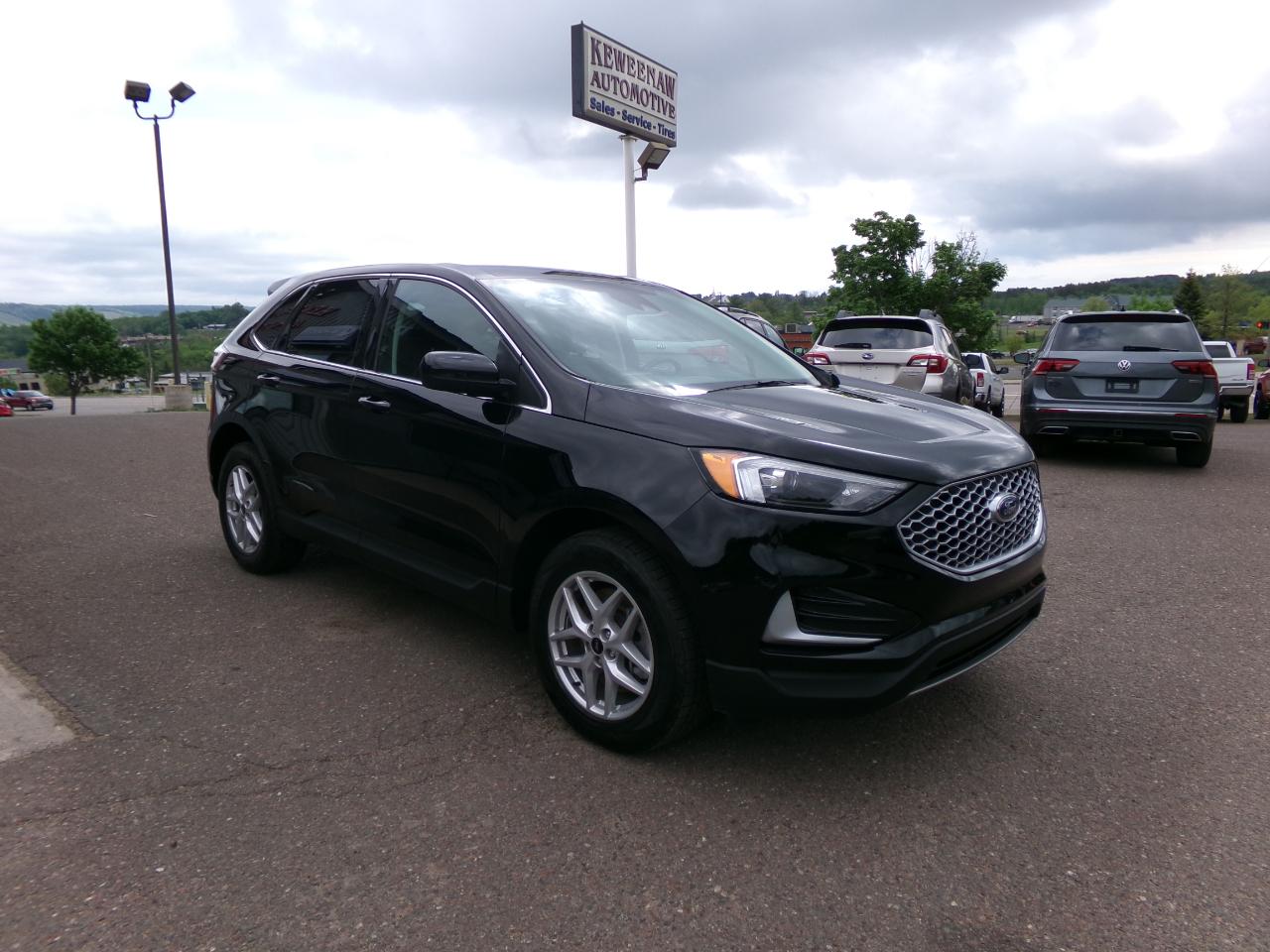 Ford Edge SEL AWD 2024