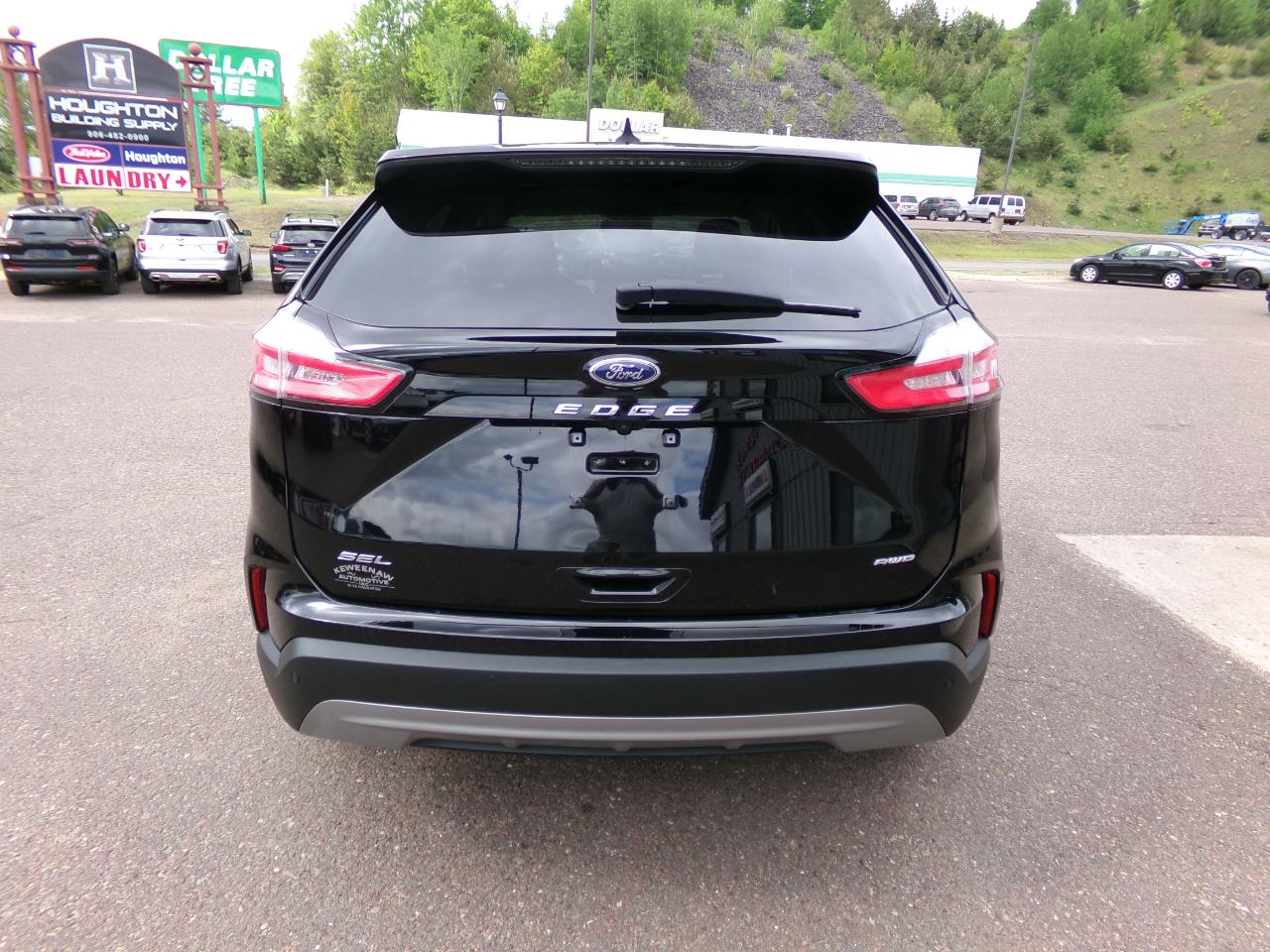 Ford Edge SEL AWD 2024