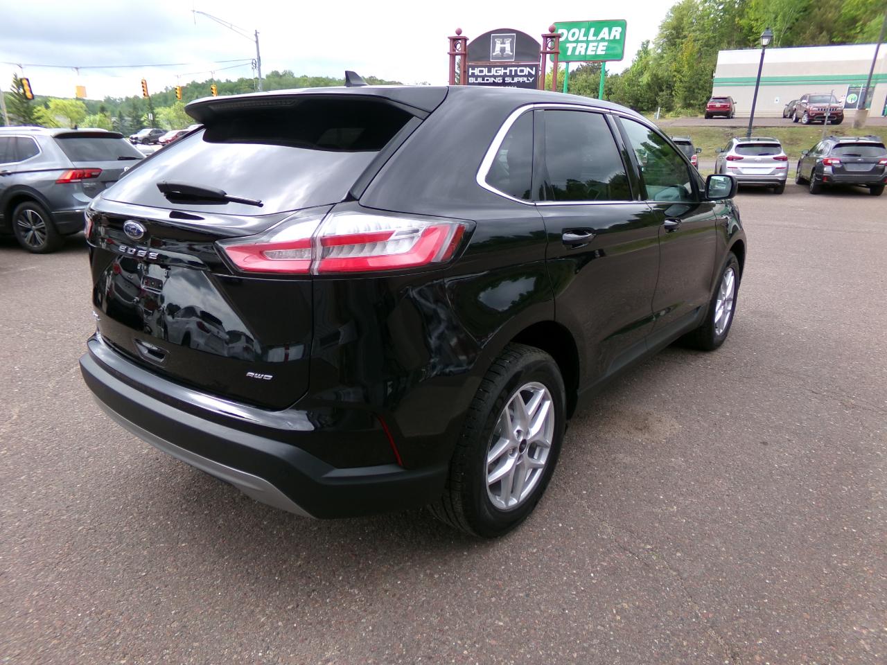 Ford Edge SEL AWD 2024