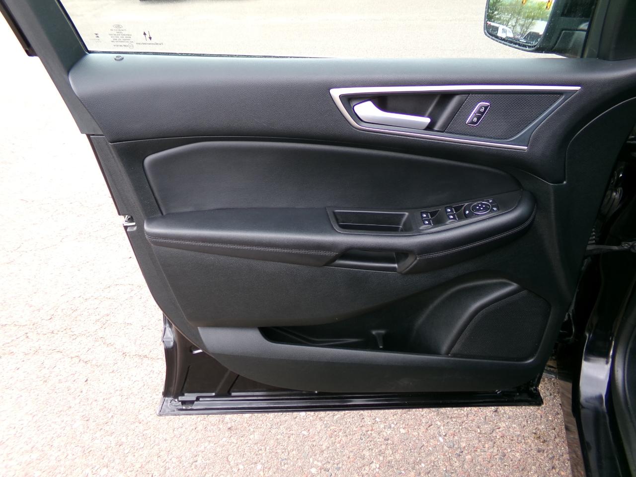 Ford Edge SEL AWD 2024