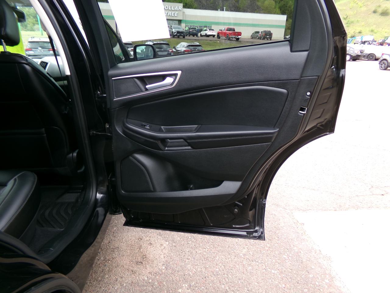 Ford Edge SEL AWD 2024