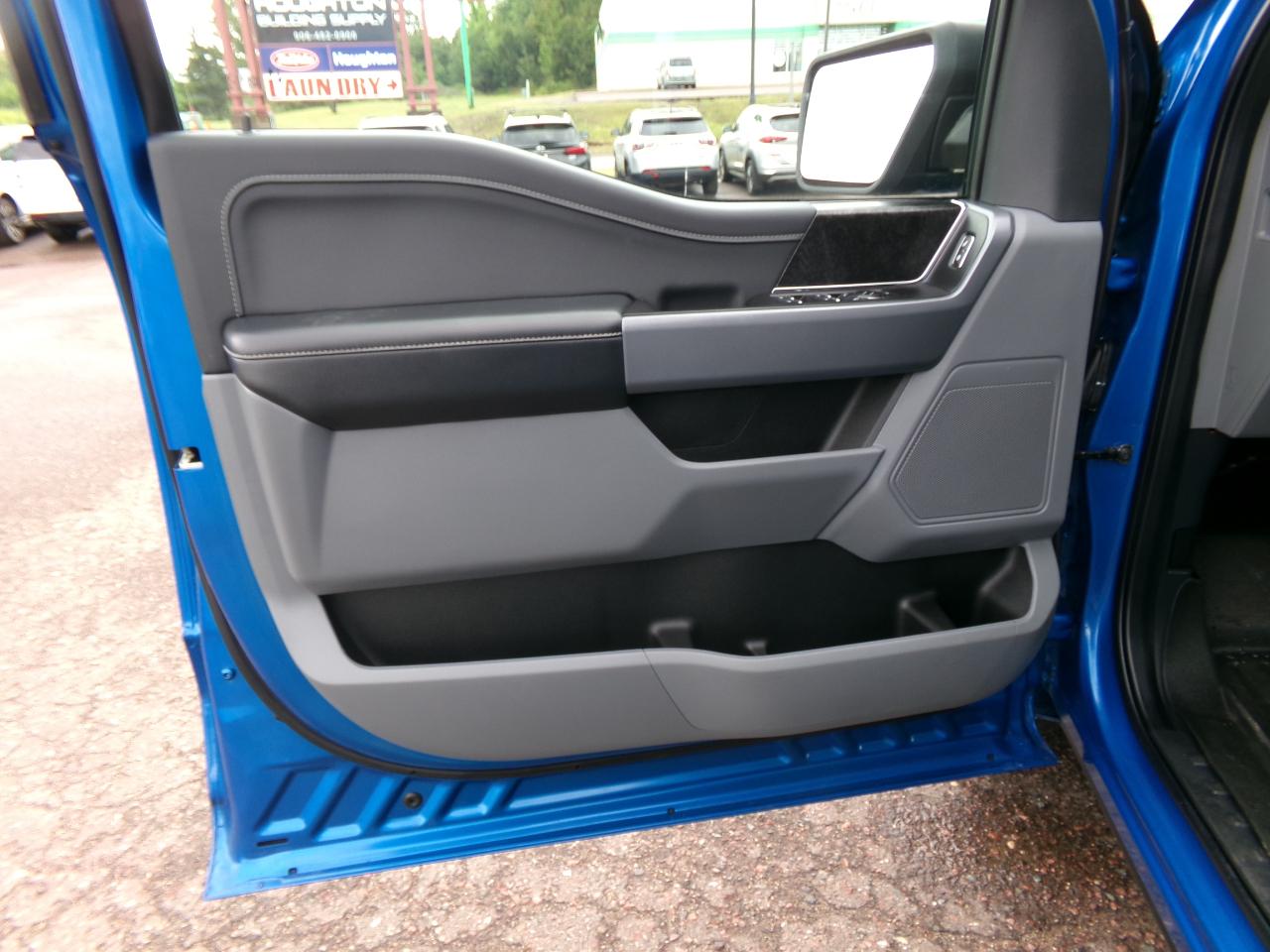 Ford F-150 Lariat 4WD SuperCrew 5.5' Box 2021