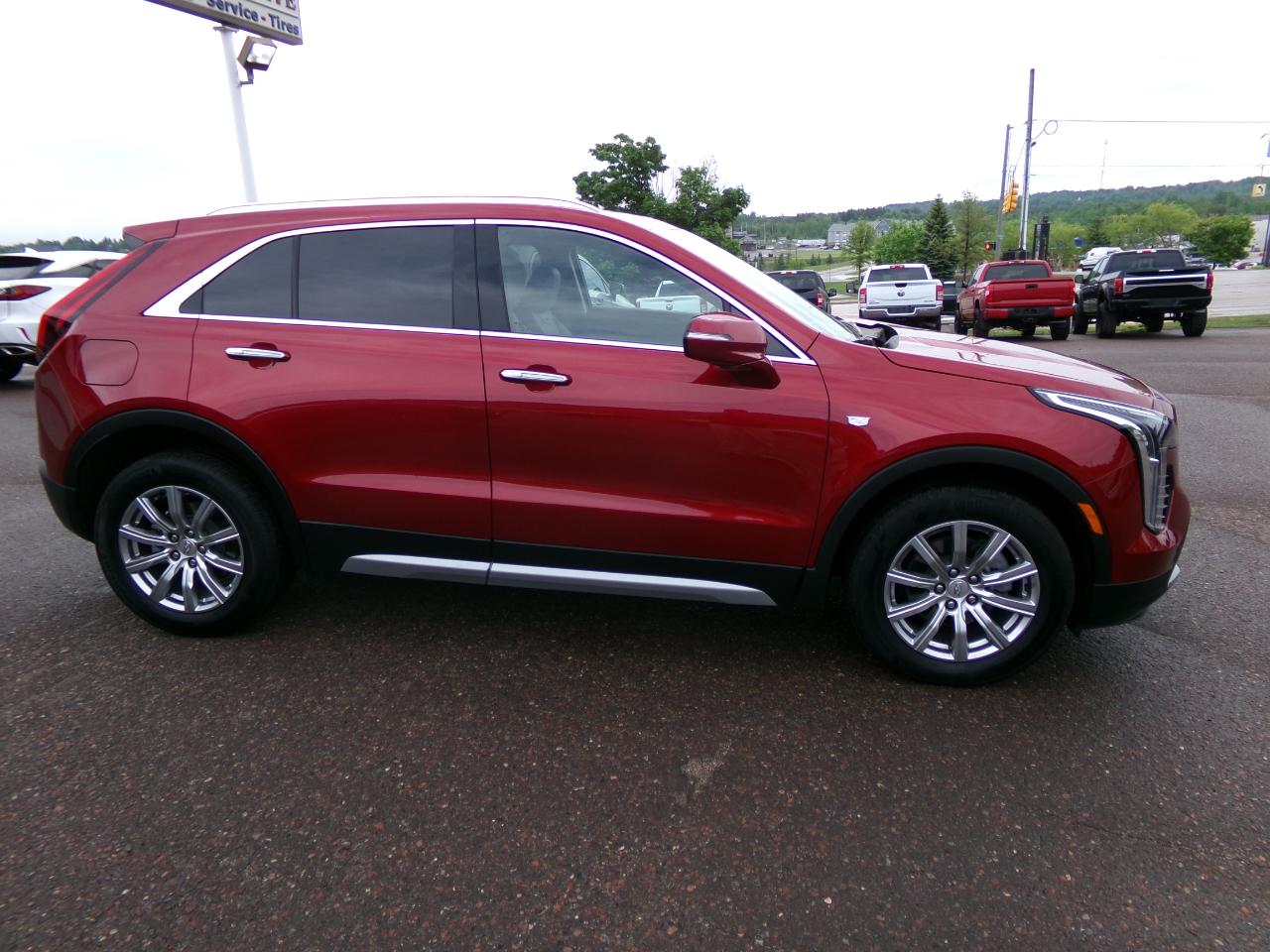 Cadillac XT4 AWD 4dr Premium Luxury 2023