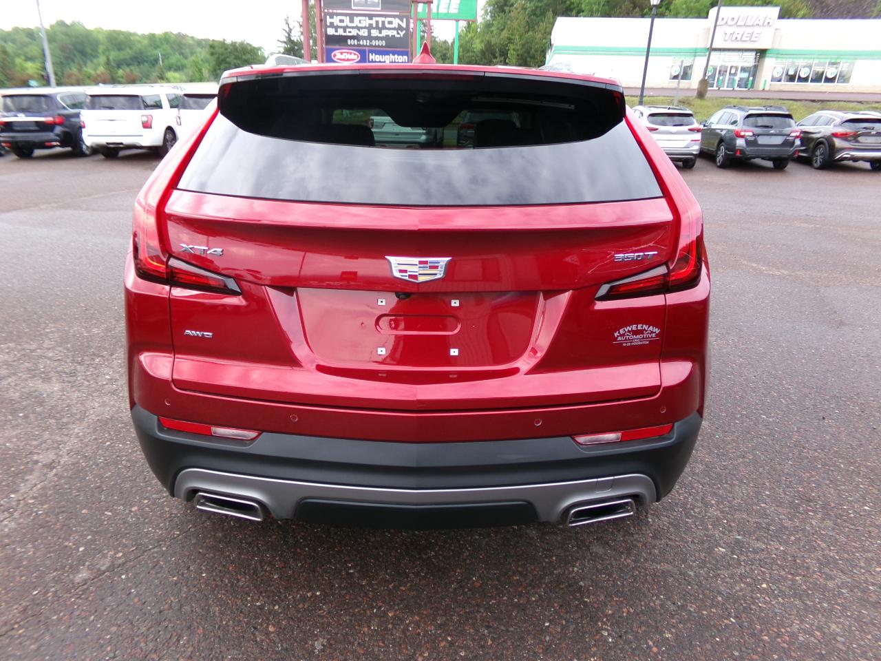 Cadillac XT4 AWD 4dr Premium Luxury 2023