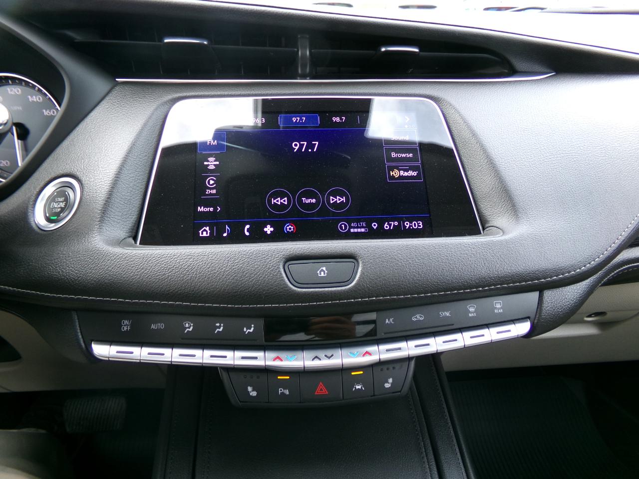 Cadillac XT4 AWD 4dr Premium Luxury 2023