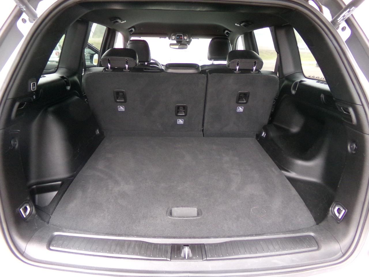 Jeep Grand Cherokee Altitude 4x4 2024