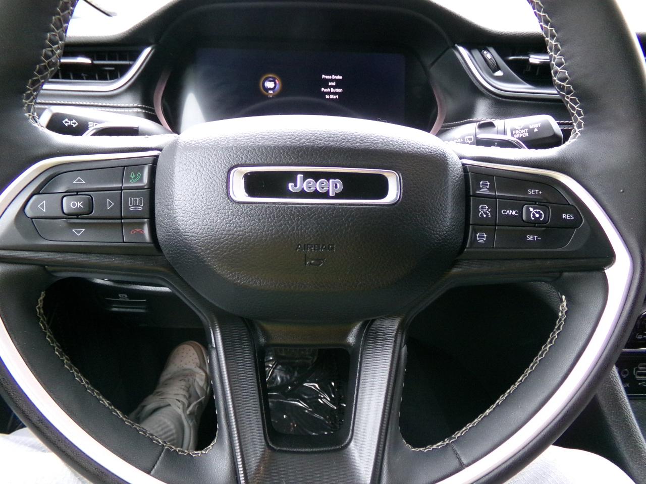 Jeep Grand Cherokee Altitude 4x4 2024