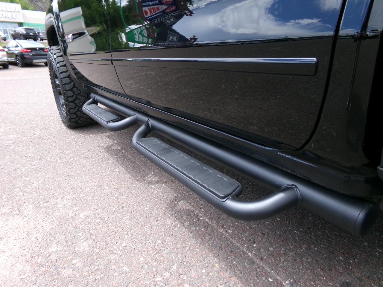 GMC Sierra 1500 4WD Crew Cab 143.5" SLT 2017
