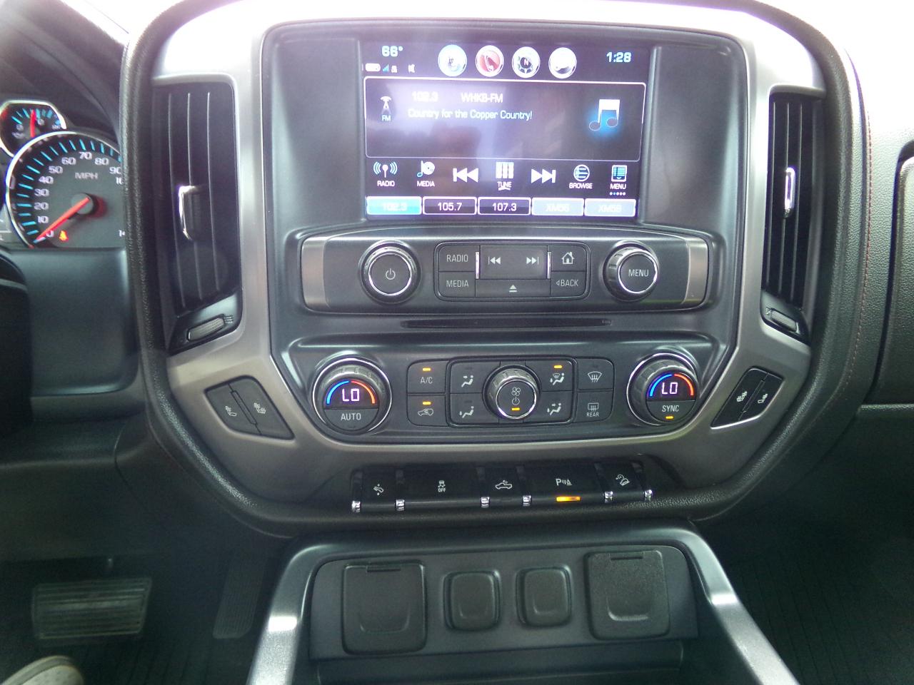 GMC Sierra 1500 4WD Crew Cab 143.5" SLT 2017