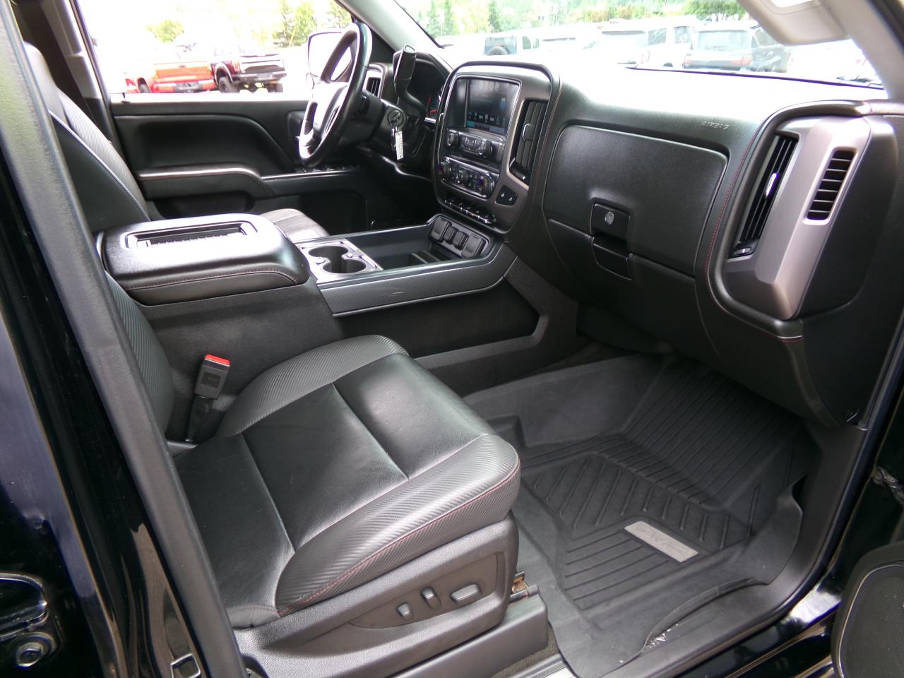 GMC Sierra 1500 4WD Crew Cab 143.5" SLT 2017