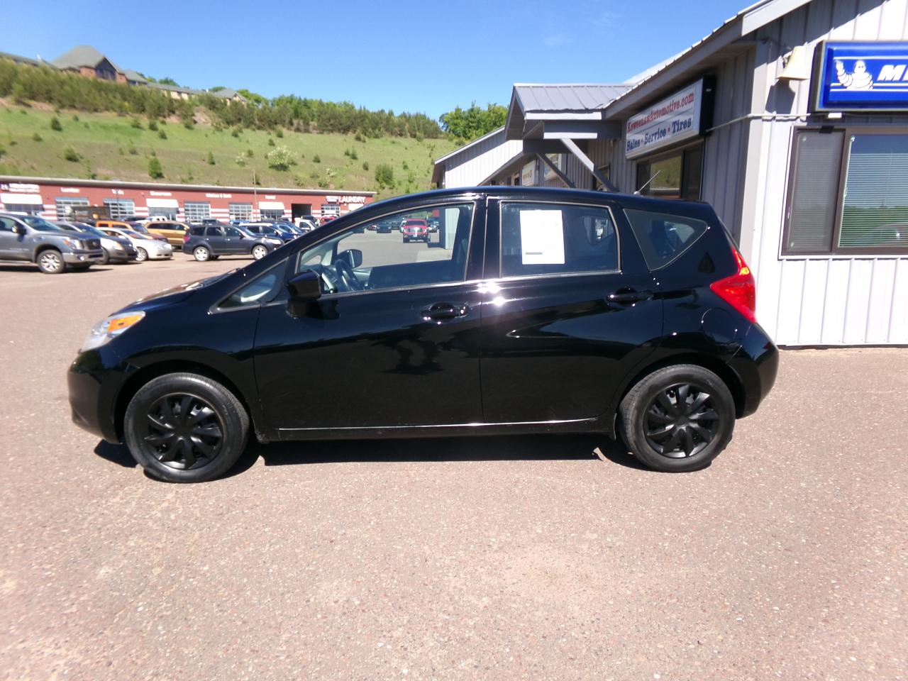 Nissan Versa Note 5dr HB CVT 1.6 S Plus 2015