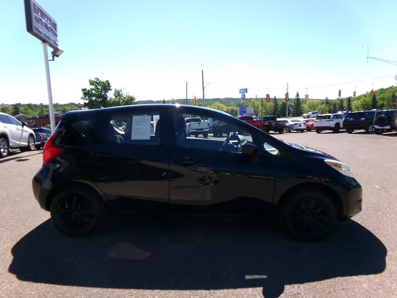 Nissan Versa Note 5dr HB CVT 1.6 S Plus 2015