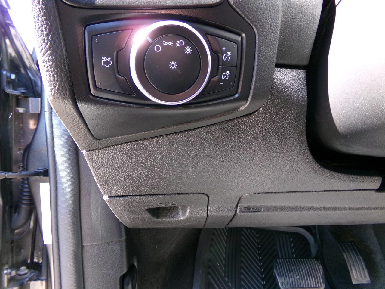 Ford Focus S Sedan 2018
