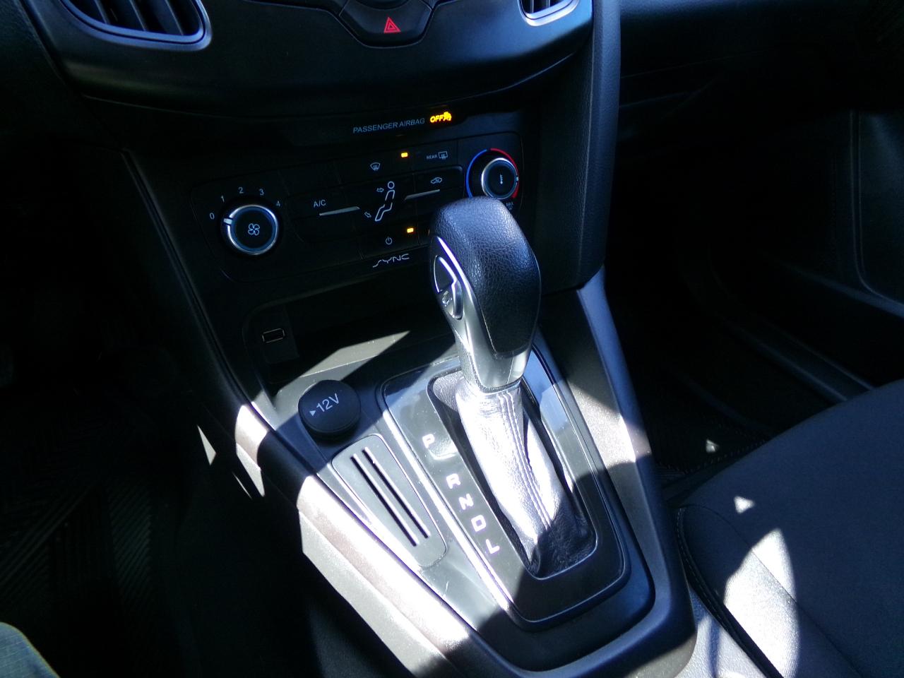 Ford Focus S Sedan 2018