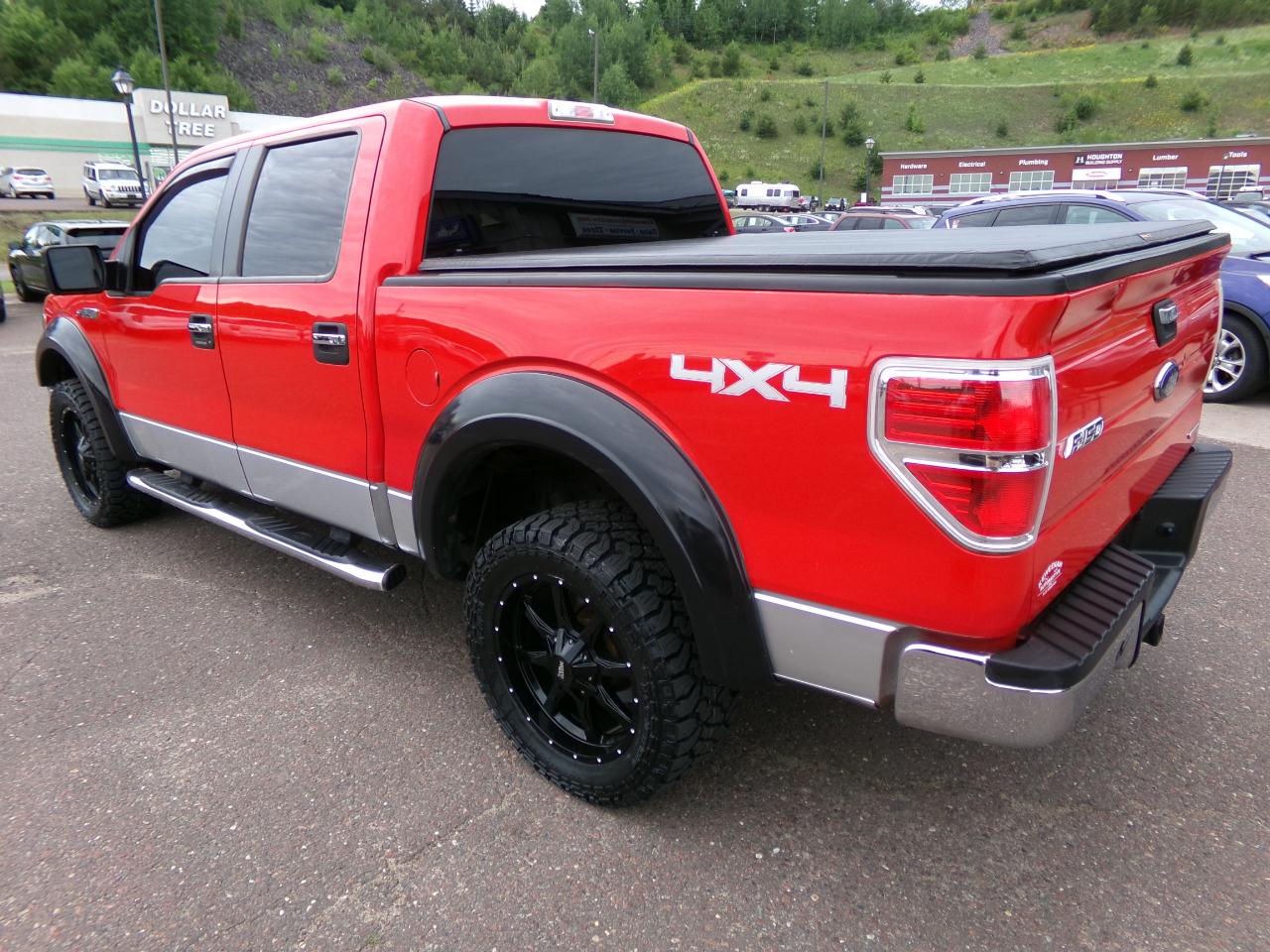 Ford F-150 4WD SuperCrew 139" XLT 2012